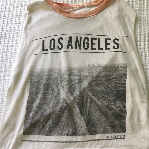 Brandy Melville Muscle Tee “Los Angeles” - Picture 4 of 4